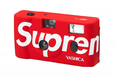 Supreme Bikin Kamera Analog Hypebeast thumbnail